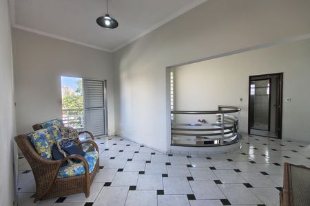 Casa para alugar com 270m², 4 quartos e 4 vagas Casa para alugar com 270m², 4 quartos e 4 vagasSala 2
