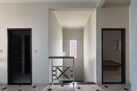Casa para alugar com 270m², 4 quartos e 4 vagas Casa para alugar com 270m², 4 quartos e 4 vagasEacadas