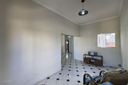 Casa para alugar com 270m², 4 quartos e 4 vagas Casa para alugar com 270m², 4 quartos e 4 vagasSala 2