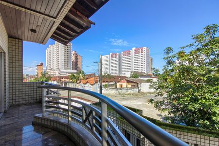 Casa para alugar com 270m², 4 quartos e 4 vagas Casa para alugar com 270m², 4 quartos e 4 vagasSacada