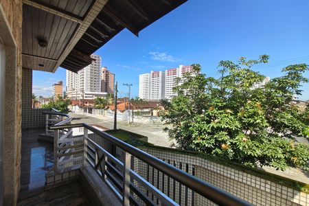 Casa para alugar com 270m², 4 quartos e 4 vagas Casa para alugar com 270m², 4 quartos e 4 vagasSacada