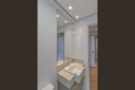 Apartamento à venda com 74m², 3 quartos e 2 vagas Apartamento à venda com 74m², 3 quartos e 2 vagasBanheiro Social