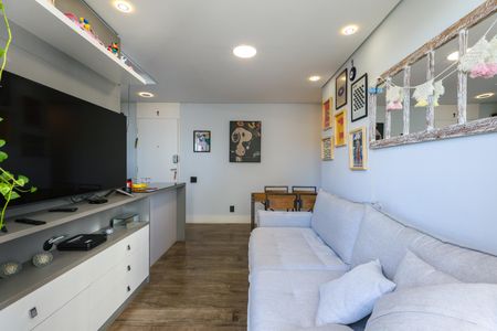 Apartamento à venda com 50m², 2 quartos e 1 vaga Apartamento à venda com 50m², 2 quartos e 1 vagaSala