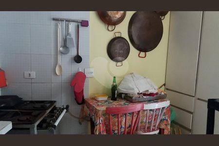 Casa à venda com 6 quartos, 750m² em Jardim Sao Bento, São Paulo
