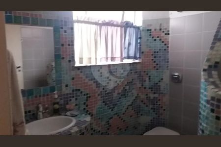 Casa à venda com 6 quartos, 750m² em Jardim Sao Bento, São Paulo