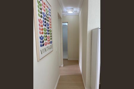 Corredor de apartamento à venda com 2 quartos, 59m² em Jardim Santo André, Santo André