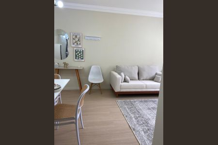 Apartamento à venda com 59m², 2 quartos e 1 vaga Apartamento à venda com 59m², 2 quartos e 1 vagaSala