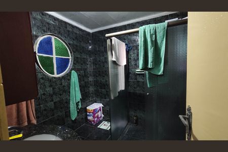 Casa à venda com 350m², 5 quartos e 4 vagasBanheiro da Suíte