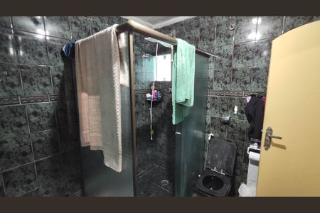 Casa à venda com 350m², 5 quartos e 4 vagasBanheiro da Suite