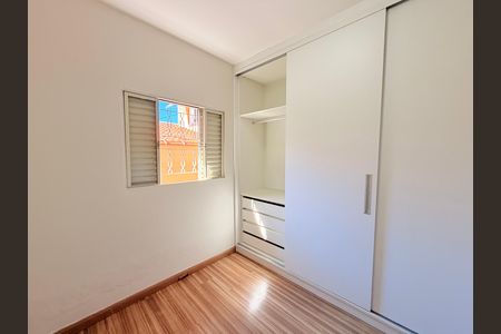 Quarto 2 de casa à venda com 3 quartos, 160m² em Parque Residencial Jundiaí, Jundiaí