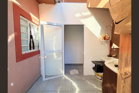 Casa à venda com 160m², 3 quartos e 2 vagasÁrea de Serviço 2