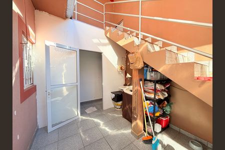 Casa à venda com 160m², 3 quartos e 2 vagasÁrea de Serviço 2