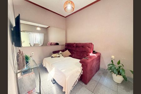 Casa à venda com 160m², 3 quartos e 2 vagasSala extra