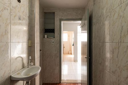 Studio para alugar com 40m², 1 quarto e sem vaga Studio para alugar com 40m², 1 quarto e sem vagaBanheiro