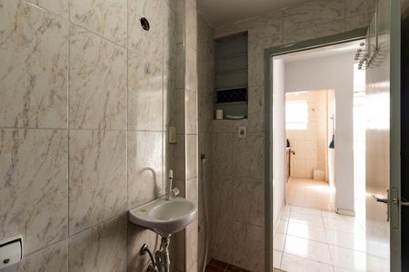Studio para alugar com 40m², 1 quarto e sem vaga Studio para alugar com 40m², 1 quarto e sem vagaBanheiro