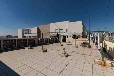 Studio para alugar com 40m², 1 quarto e sem vaga Studio para alugar com 40m², 1 quarto e sem vagaÁrea comum
