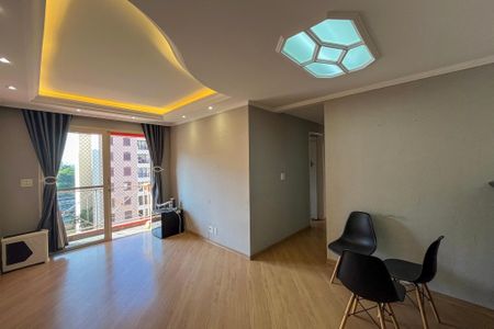 Sala de apartamento para alugar com 3 quartos, 62m² em Parque Bristol, São Paulo