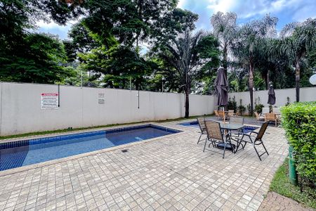 Apartamento para alugar com 75m², 2 quartos e 1 vaga Apartamento para alugar com 75m², 2 quartos e 1 vagaÁrea comum - Piscina