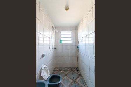 Casa à venda com 120m², 5 quartos e 4 vagas Casa à venda com 120m², 5 quartos e 4 vagasBanheiro 2