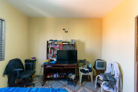 Casa à venda com 120m², 5 quartos e 4 vagas Casa à venda com 120m², 5 quartos e 4 vagasSuíte