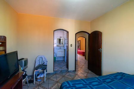 Casa à venda com 120m², 5 quartos e 4 vagas Casa à venda com 120m², 5 quartos e 4 vagasSuíte