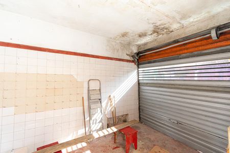 Casa à venda com 120m², 5 quartos e 4 vagas Casa à venda com 120m², 5 quartos e 4 vagasGaragem