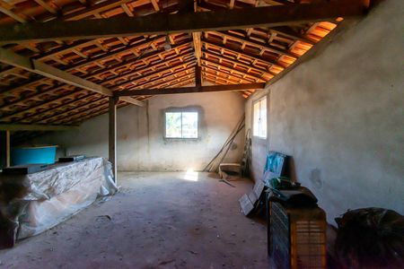 Casa à venda com 120m², 5 quartos e 4 vagas Casa à venda com 120m², 5 quartos e 4 vagasLaje