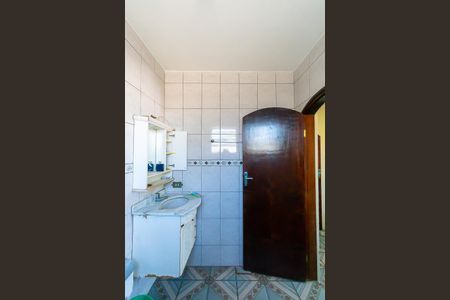 Casa à venda com 120m², 5 quartos e 4 vagas Casa à venda com 120m², 5 quartos e 4 vagasBanheiro da Suíte