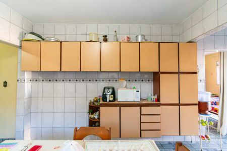Casa à venda com 120m², 5 quartos e 4 vagas Casa à venda com 120m², 5 quartos e 4 vagasCozinha