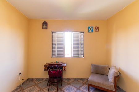 Casa à venda com 120m², 5 quartos e 4 vagas Casa à venda com 120m², 5 quartos e 4 vagasQuarto 2