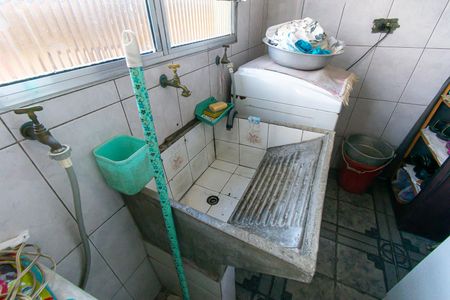 Casa à venda com 120m², 5 quartos e 4 vagas Casa à venda com 120m², 5 quartos e 4 vagasÁrea de Serviço