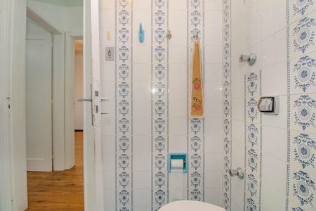 Apartamento para alugar com 48m², 2 quartos e sem vaga Apartamento para alugar com 48m², 2 quartos e sem vagaBanheiro