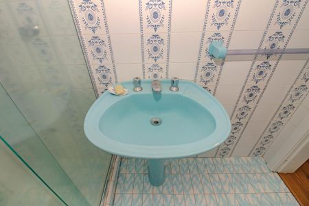 Apartamento para alugar com 48m², 2 quartos e sem vaga Apartamento para alugar com 48m², 2 quartos e sem vagaBanheiro