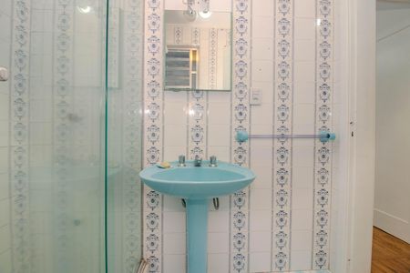 Apartamento para alugar com 48m², 2 quartos e sem vaga Apartamento para alugar com 48m², 2 quartos e sem vagaBanheiro