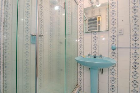 Apartamento para alugar com 48m², 2 quartos e sem vaga Apartamento para alugar com 48m², 2 quartos e sem vagaBanheiro