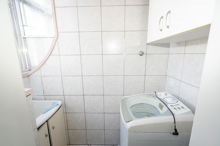 Apartamento à venda com 69m², 2 quartos e 1 vaga Apartamento à venda com 69m², 2 quartos e 1 vagaÁrea de Serviço
