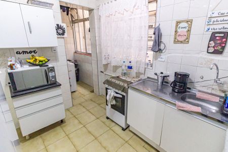 Apartamento à venda com 52m², 1 quarto e sem vaga Apartamento à venda com 52m², 1 quarto e sem vagaCozinha e Área de Serviço