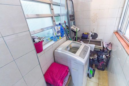 Apartamento à venda com 52m², 1 quarto e sem vaga Apartamento à venda com 52m², 1 quarto e sem vagaCozinha e Área de Serviço