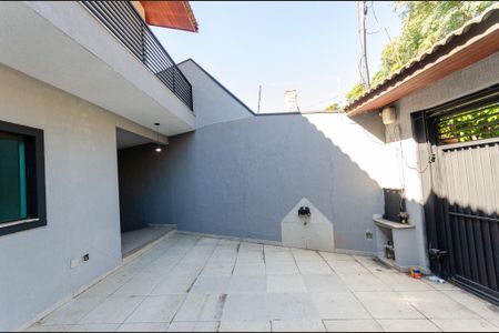 Casa à venda com 165m², 3 quartos e 2 vagas Casa à venda com 165m², 3 quartos e 2 vagasGaragem