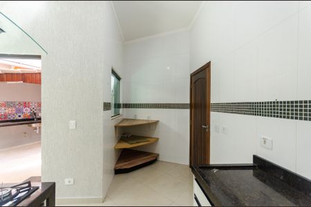 Casa à venda com 165m², 3 quartos e 2 vagas Casa à venda com 165m², 3 quartos e 2 vagasCozinha