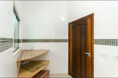 Casa à venda com 165m², 3 quartos e 2 vagas Casa à venda com 165m², 3 quartos e 2 vagasCozinha