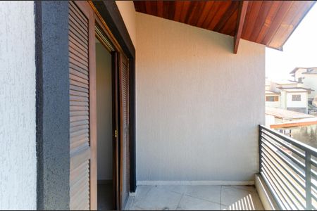Casa à venda com 165m², 3 quartos e 2 vagas Casa à venda com 165m², 3 quartos e 2 vagasSuíte 2 - Sacada