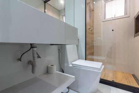 Apartamento para alugar com 133m², 3 quartos e 2 vagas Apartamento para alugar com 133m², 3 quartos e 2 vagasBanheiro Social