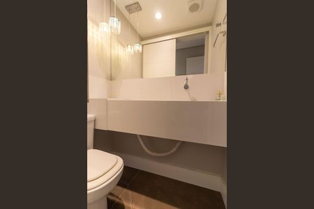 Apartamento para alugar com 133m², 3 quartos e 2 vagas Apartamento para alugar com 133m², 3 quartos e 2 vagasLavabo