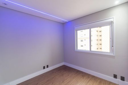 Apartamento para alugar com 133m², 3 quartos e 2 vagas Apartamento para alugar com 133m², 3 quartos e 2 vagasQuarto 2