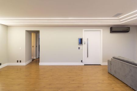 Apartamento para alugar com 133m², 3 quartos e 2 vagas Apartamento para alugar com 133m², 3 quartos e 2 vagasSala