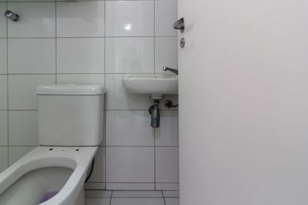 Apartamento para alugar com 133m², 3 quartos e 2 vagas Apartamento para alugar com 133m², 3 quartos e 2 vagasBanheiro de Serviço