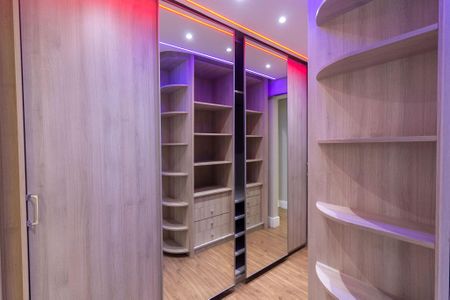 Apartamento para alugar com 133m², 3 quartos e 2 vagas Apartamento para alugar com 133m², 3 quartos e 2 vagasQuarto 1 - Suíte