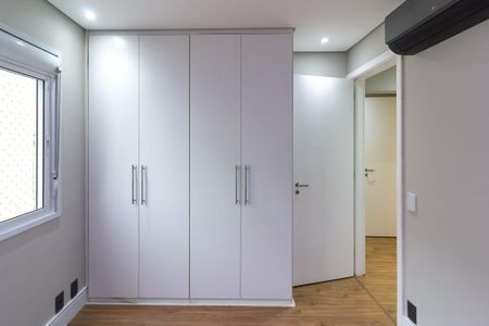 Apartamento para alugar com 133m², 3 quartos e 2 vagas Apartamento para alugar com 133m², 3 quartos e 2 vagasQuarto 2