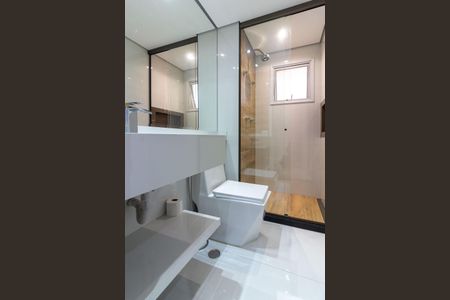 Apartamento para alugar com 133m², 3 quartos e 2 vagas Apartamento para alugar com 133m², 3 quartos e 2 vagasBanheiro Social